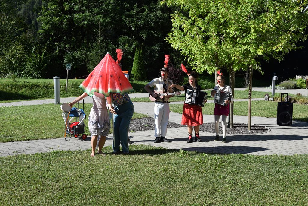 Parada rdečih noskov