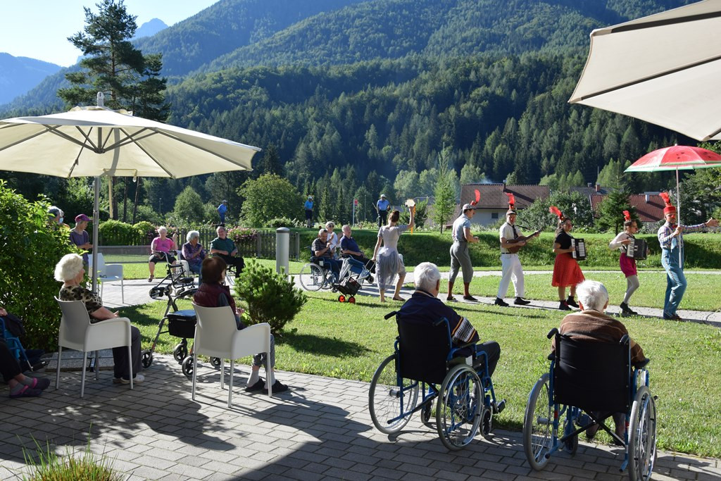 Parada rdečih noskov