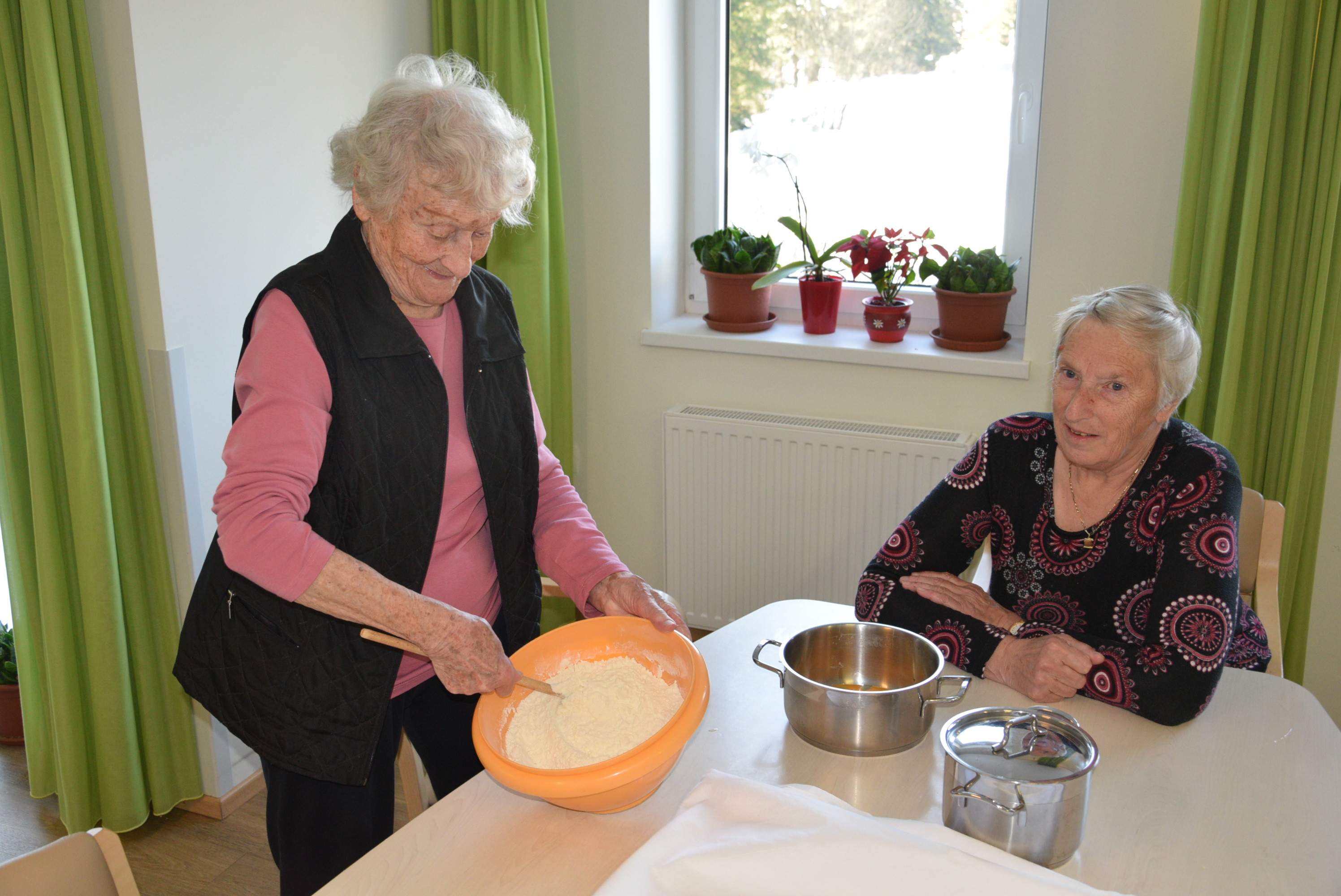 Peka krofov na skupinah