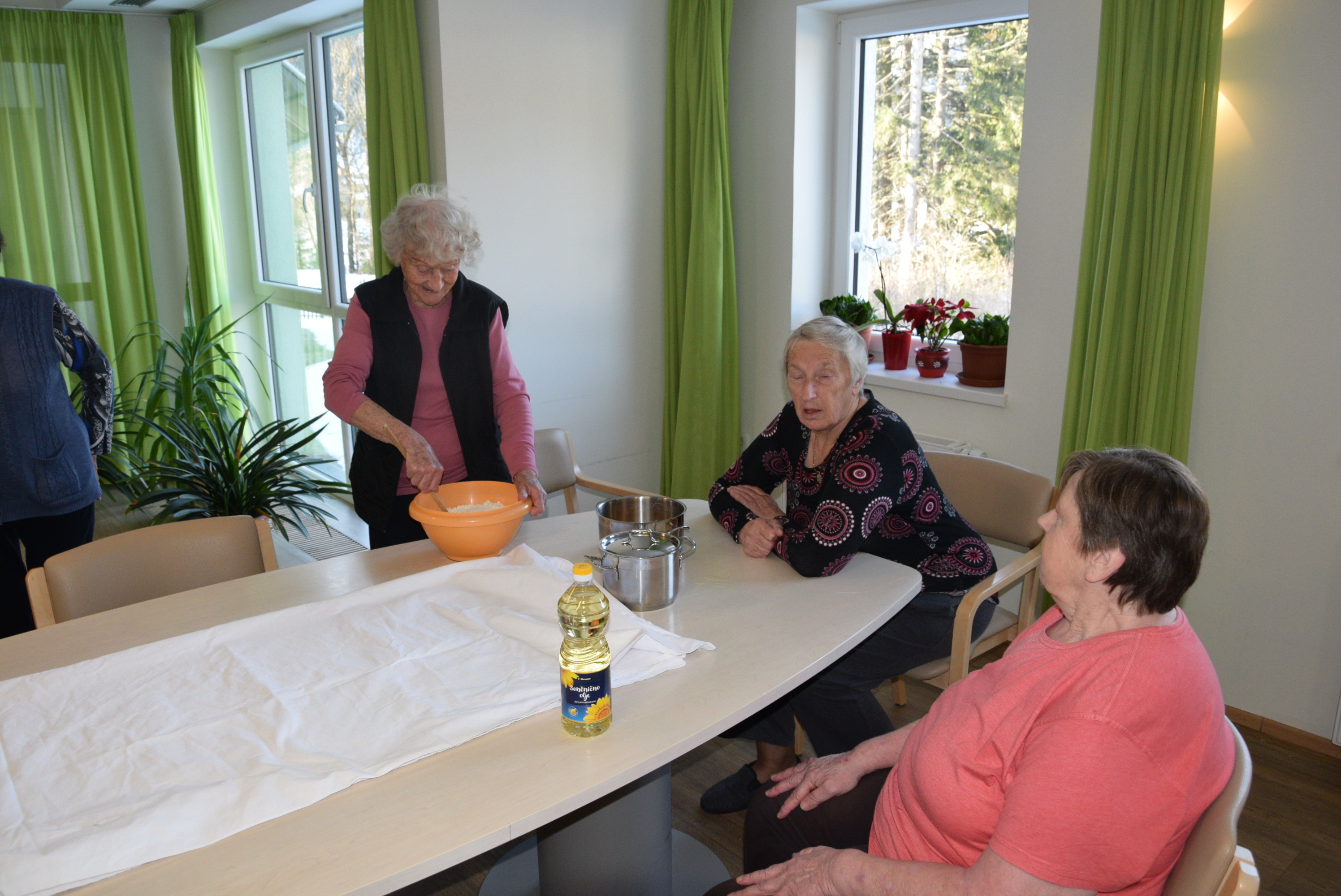 Peka krofov na skupinah