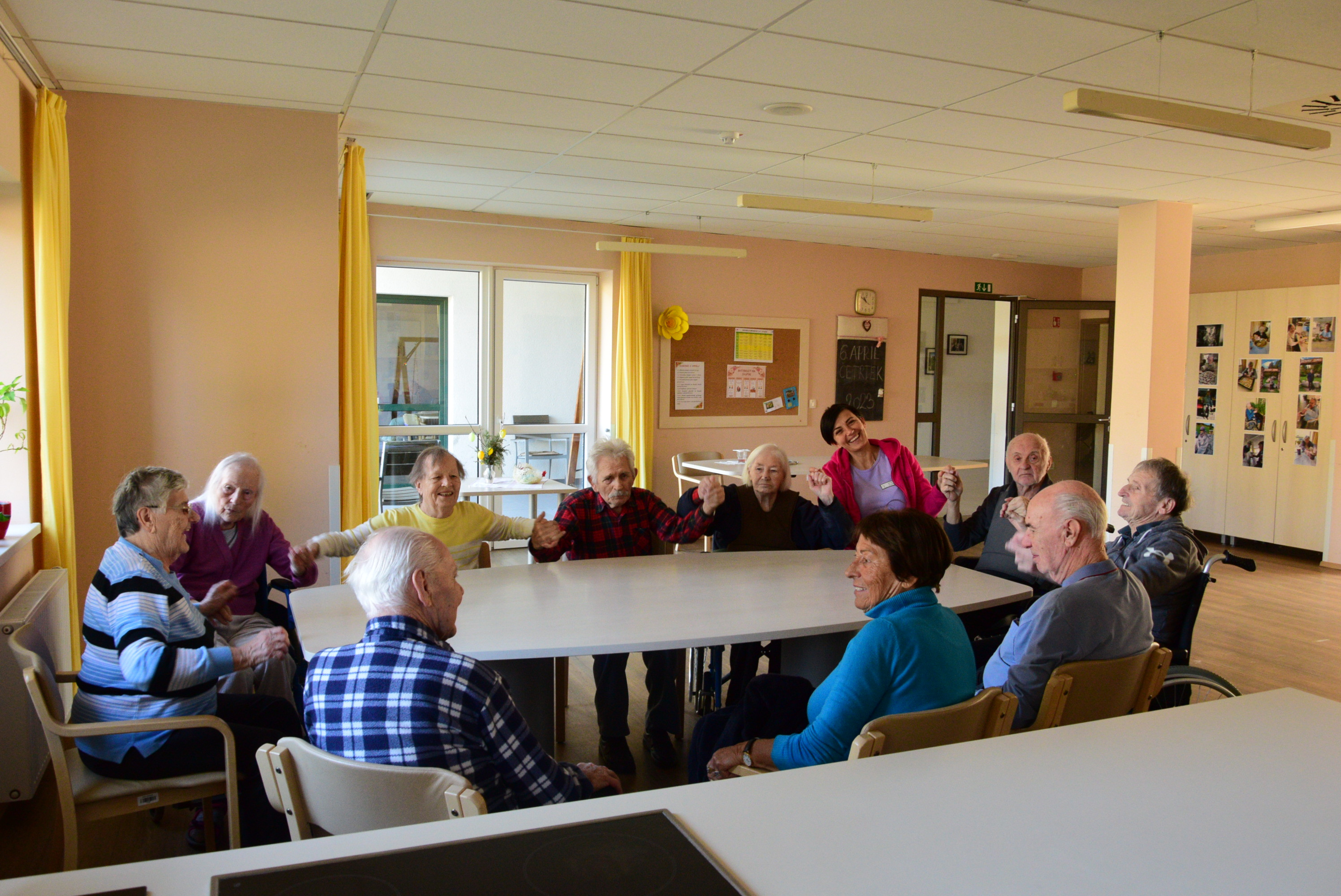 Peka potice po skupinah