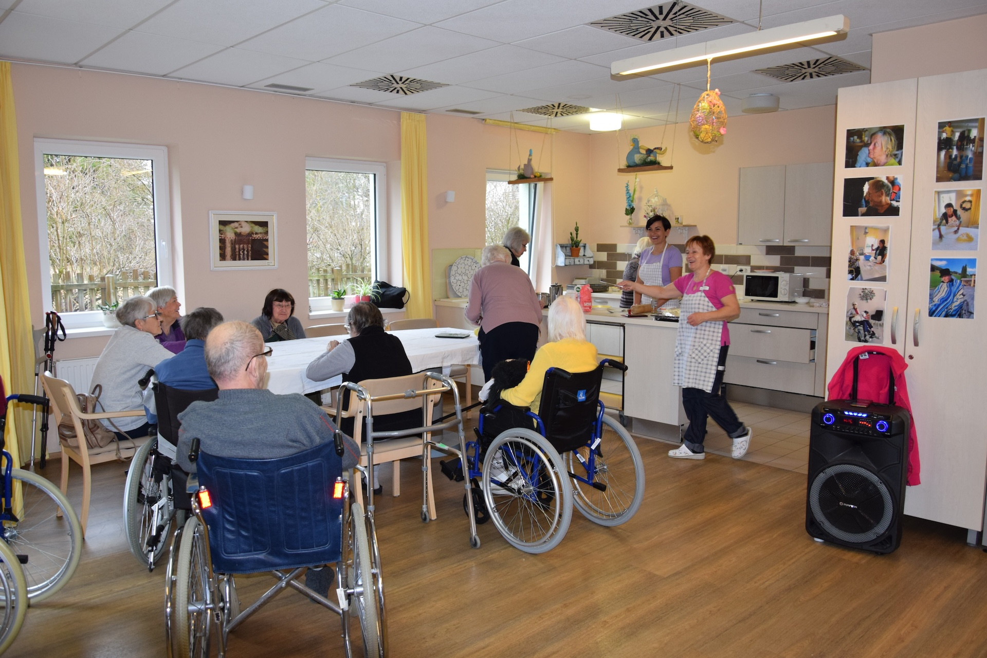 Peka potice po skupinah