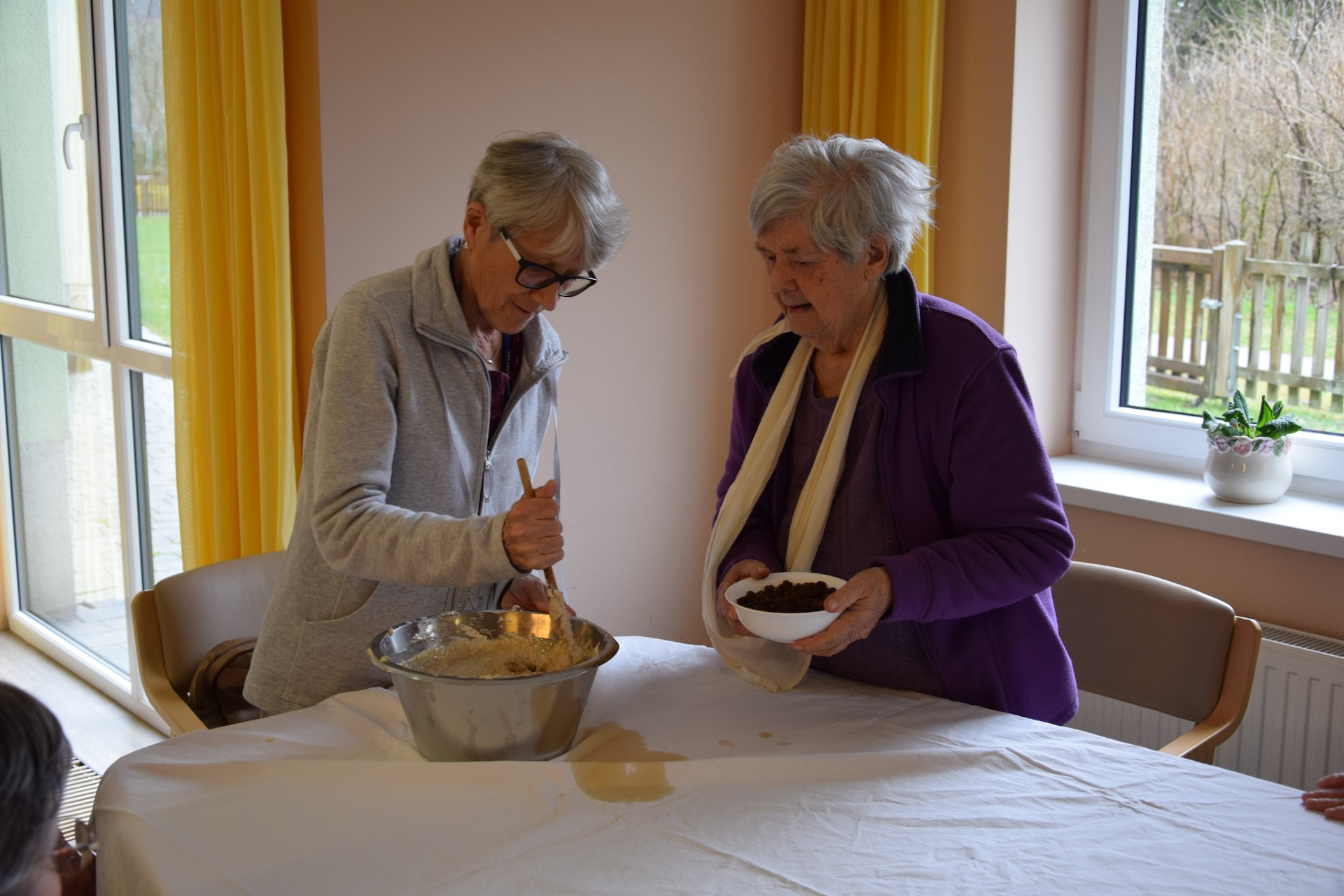 Peka potice po skupinah