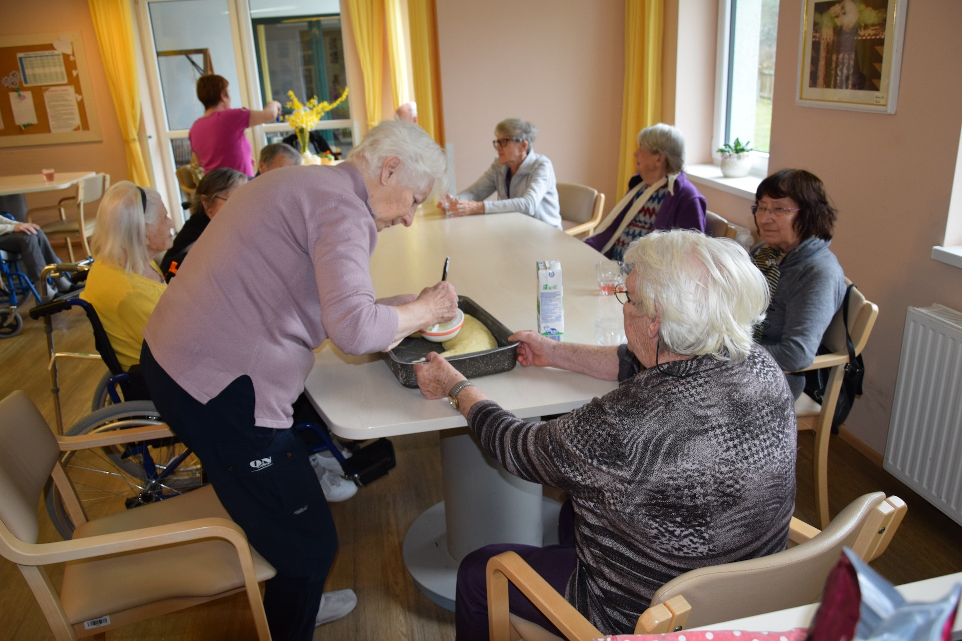 Peka potice po skupinah