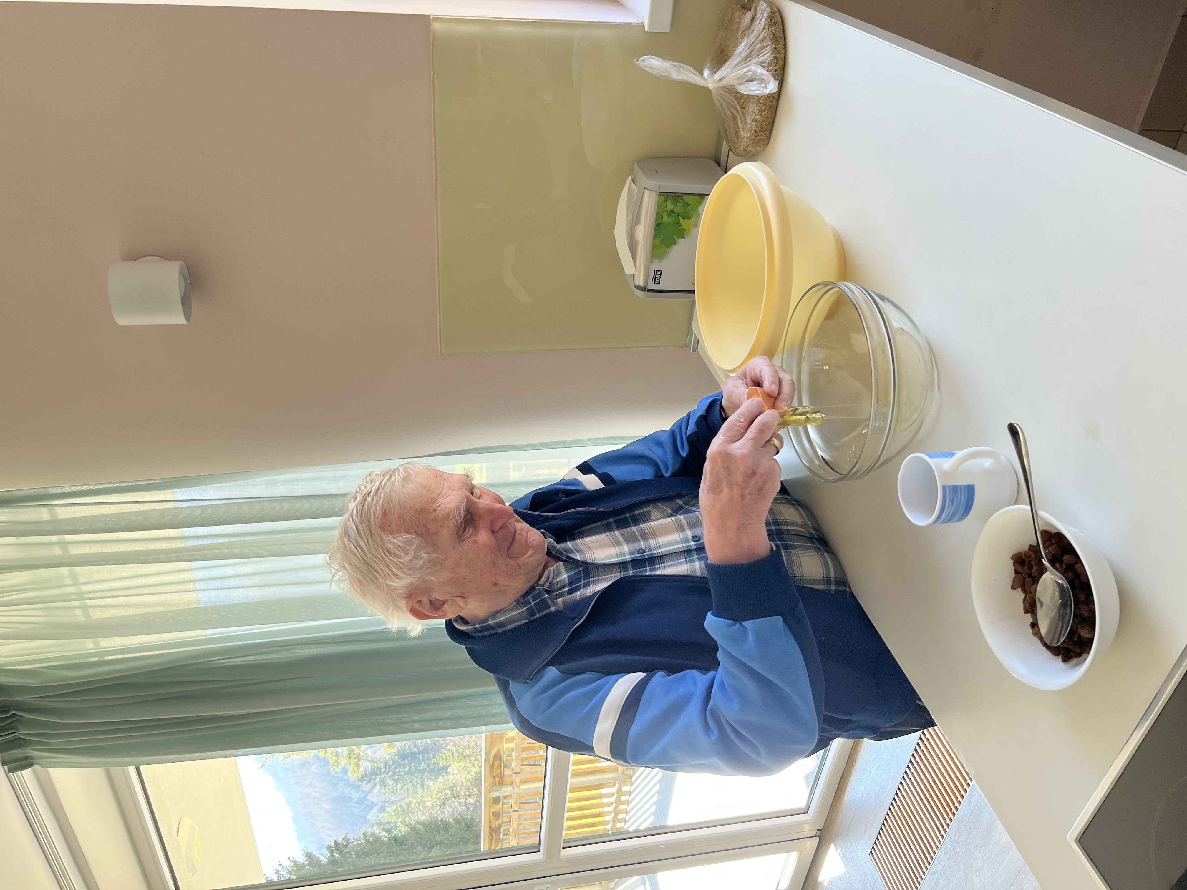 Peka potice po skupinah