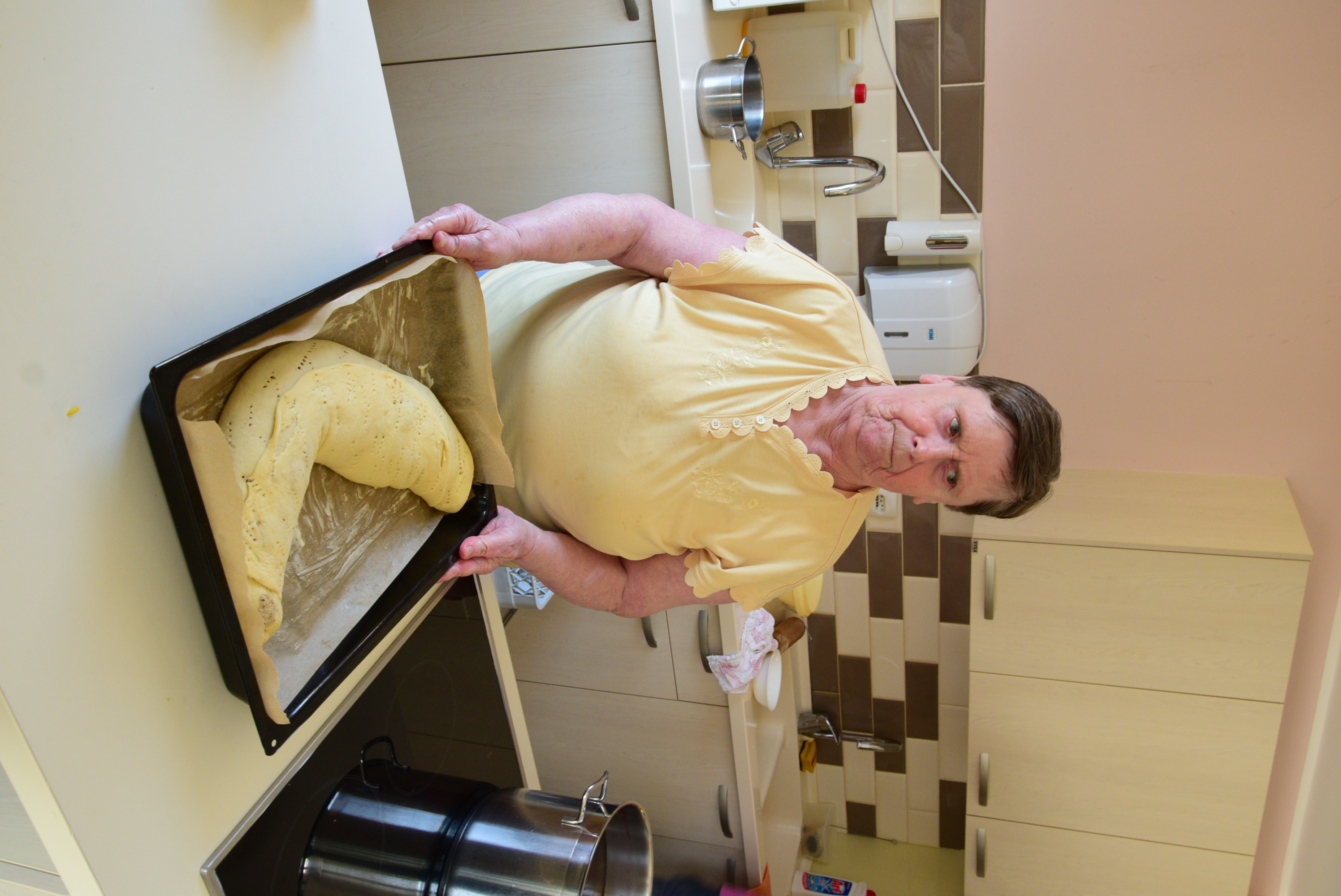 Peka potice po skupinah