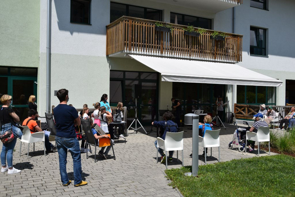 Podoknice mladih glasbenikov