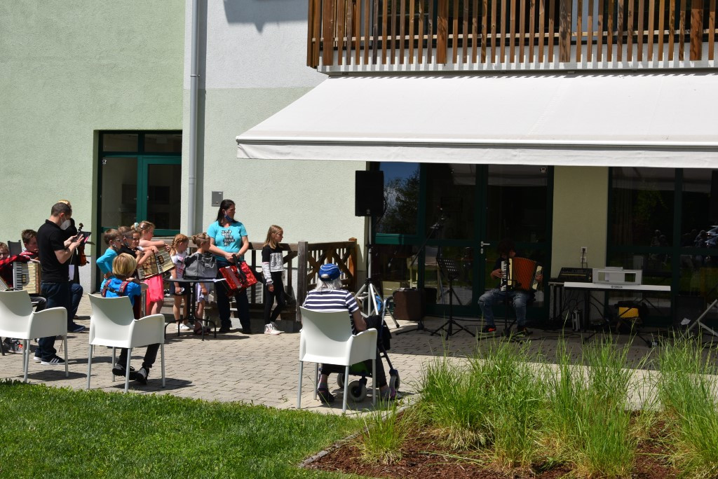 Podoknice mladih glasbenikov