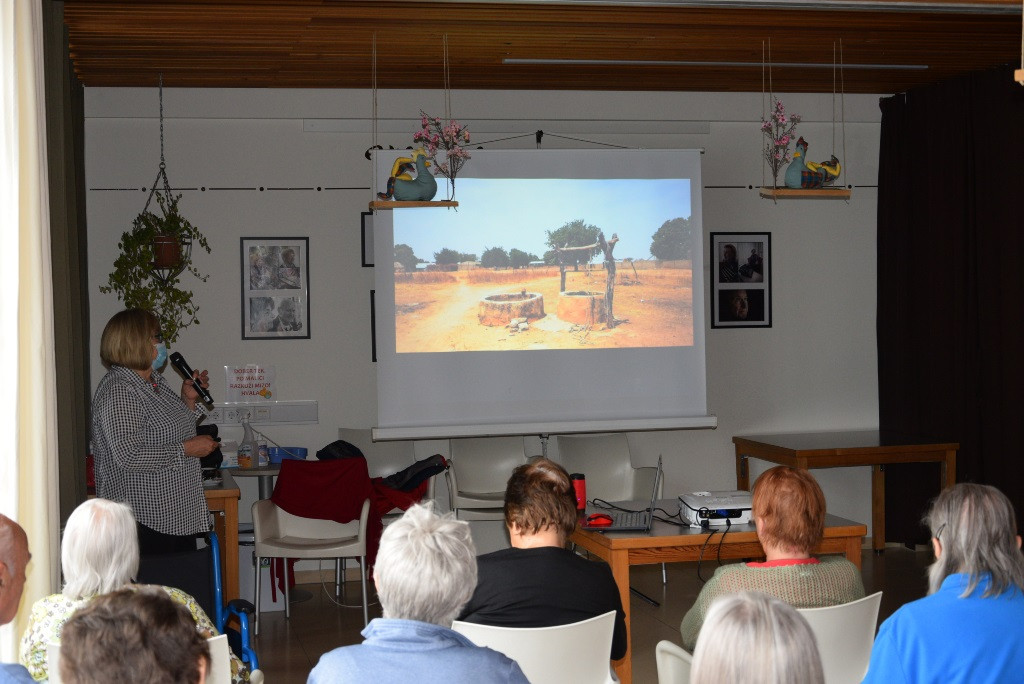 Potopisno predavanje z ga. Vido Marolt: Gambija - Utrinki iz zgodovine in življenja