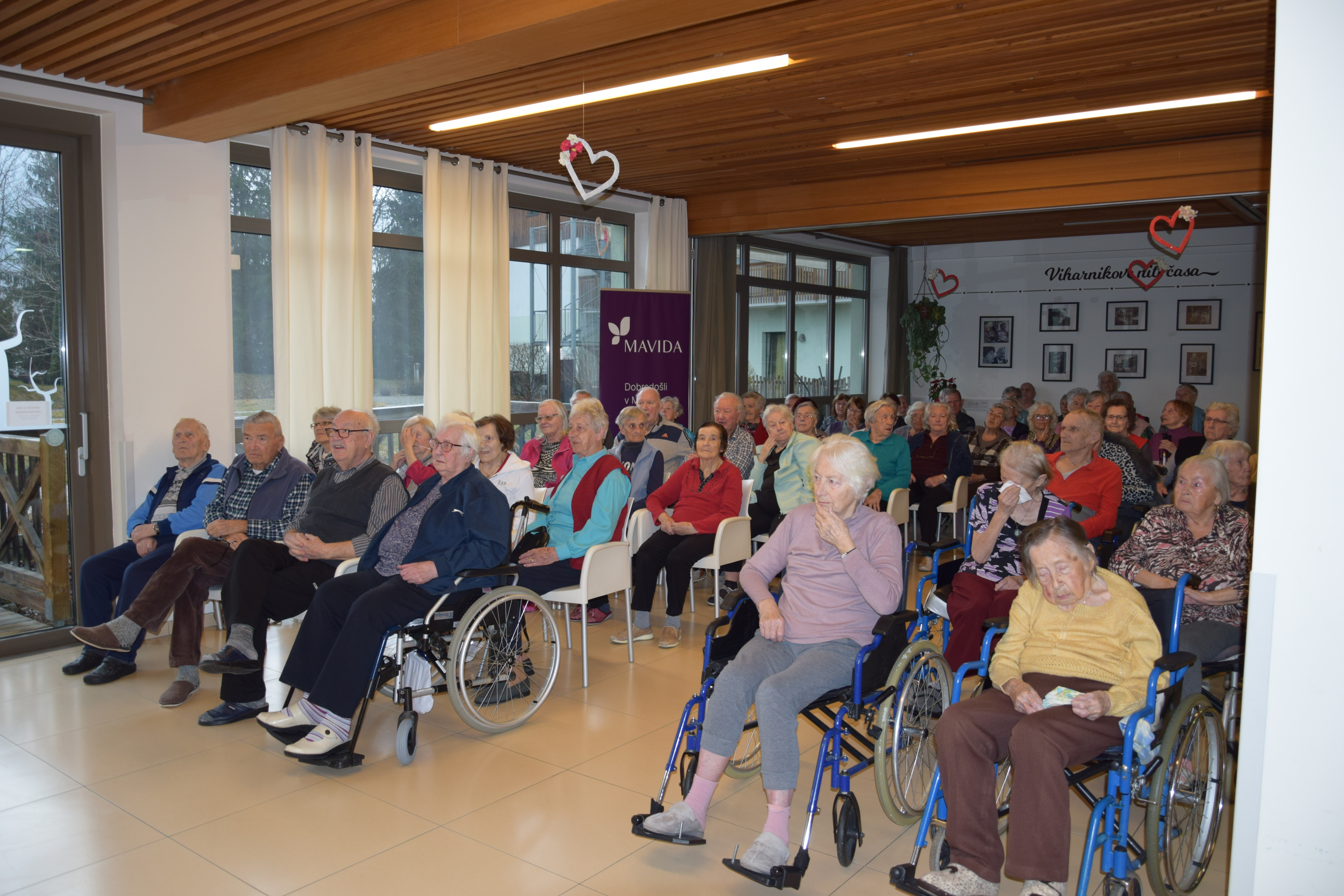 Praznovanje dan žena in mučenikov