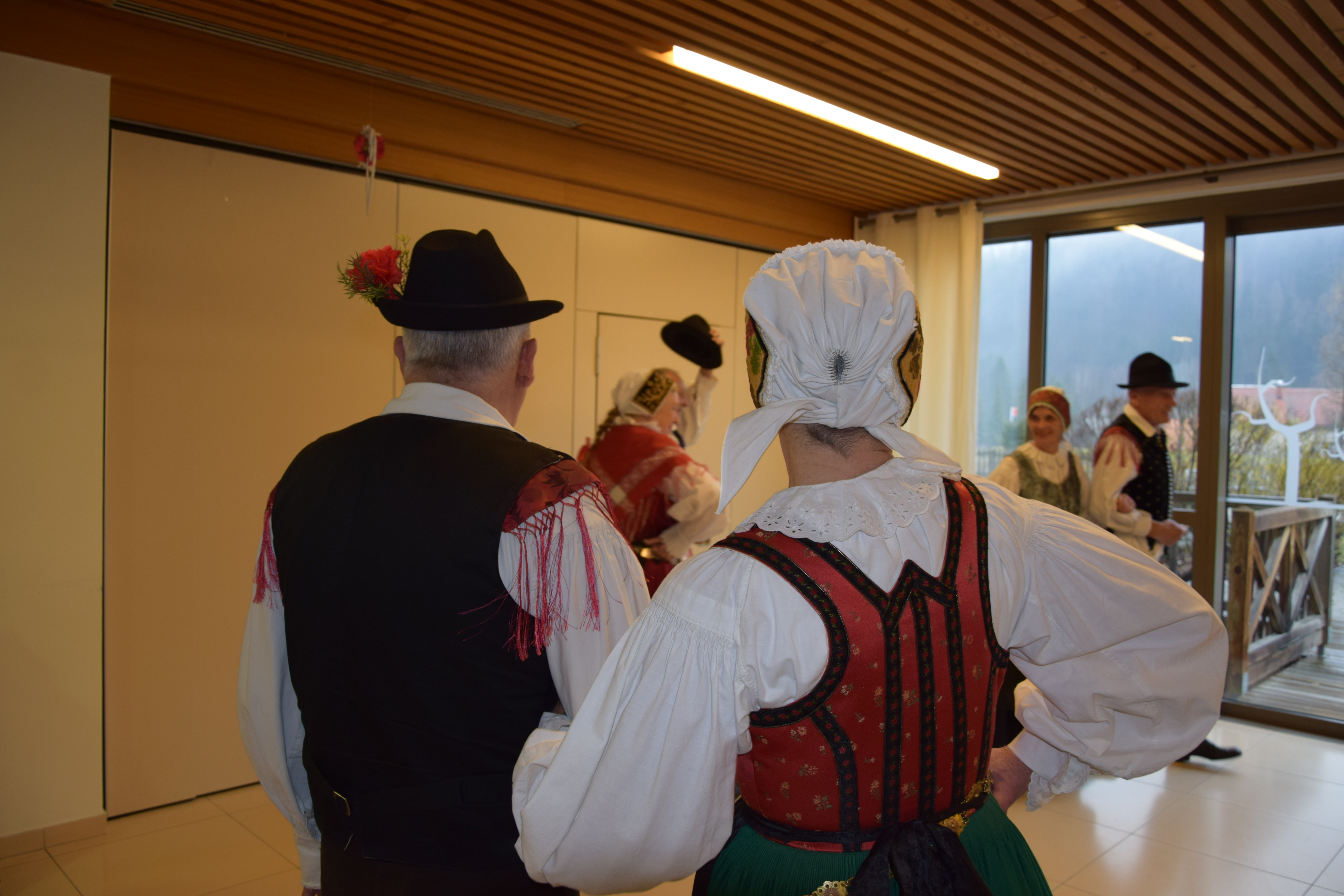 Praznovanje dan žena in mučenikov