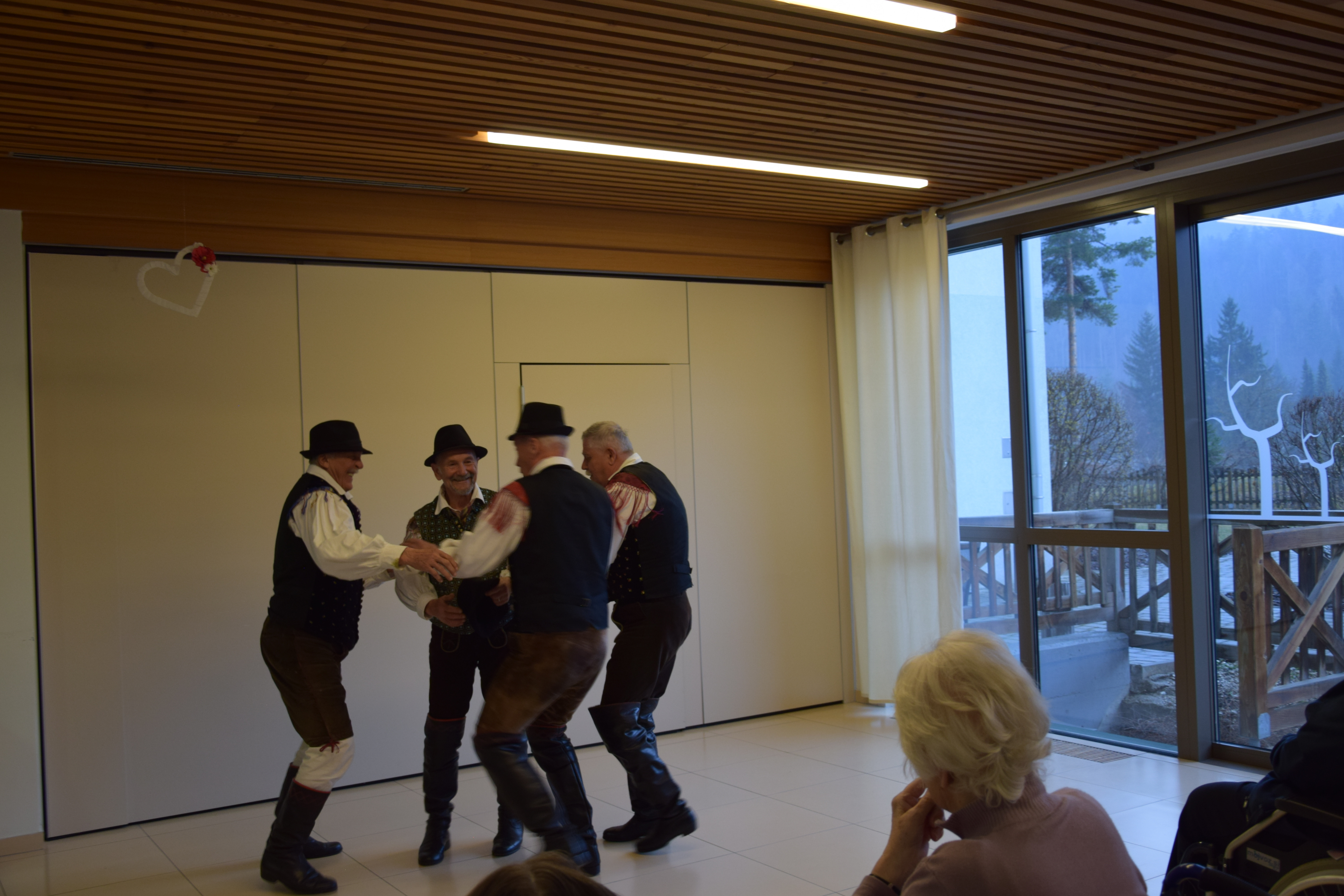 Praznovanje dan žena in mučenikov