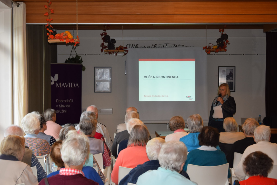 Predavanje o inkontinenci v avli