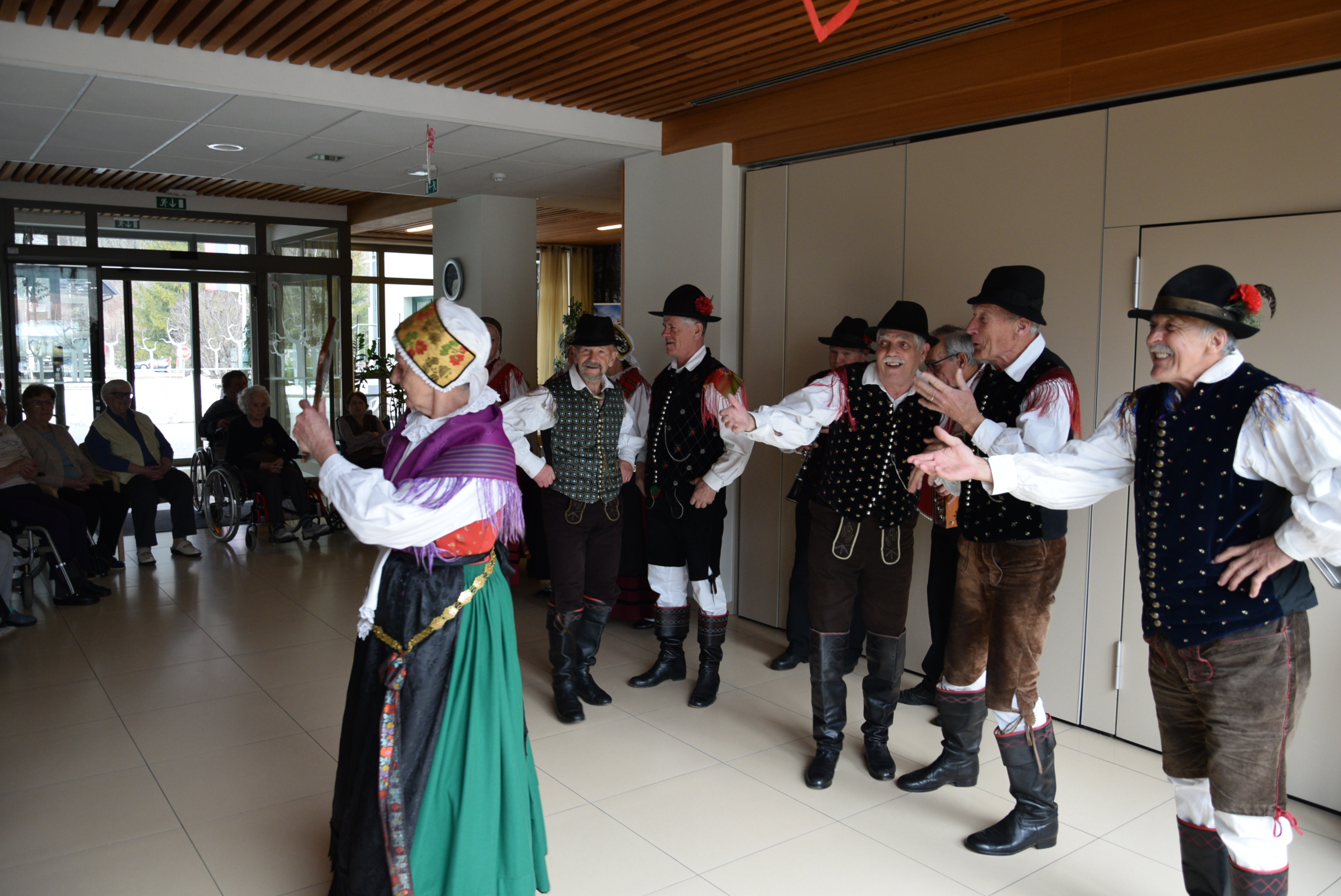 Proslava ob dnevu žena in mučenikov v avli