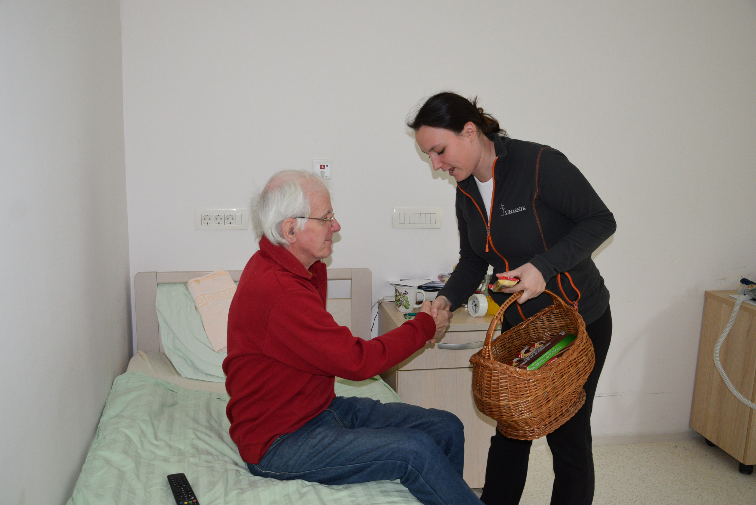 Proslava ob dnevu žena in mučenikov v avli