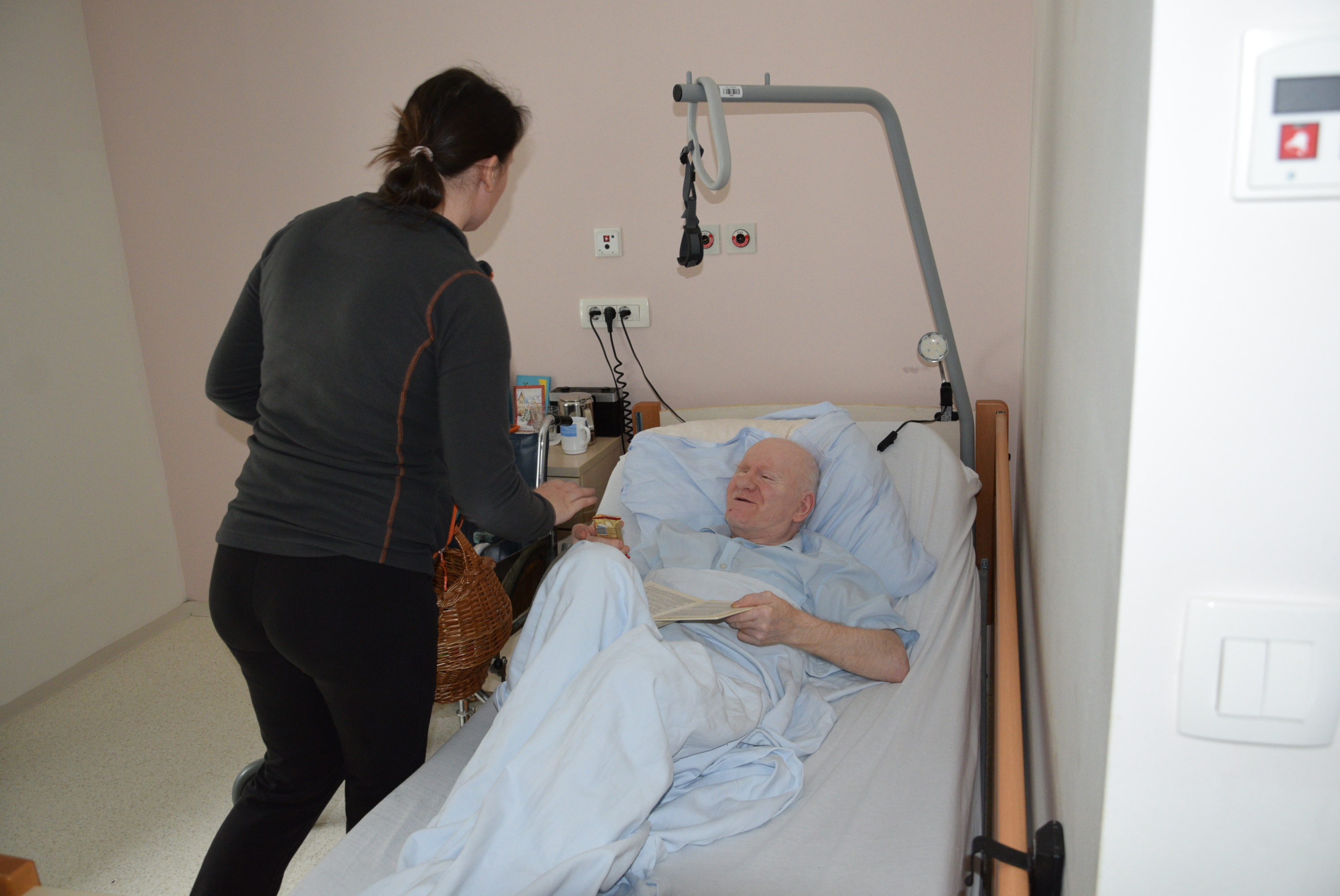 Proslava ob dnevu žena in mučenikov v avli