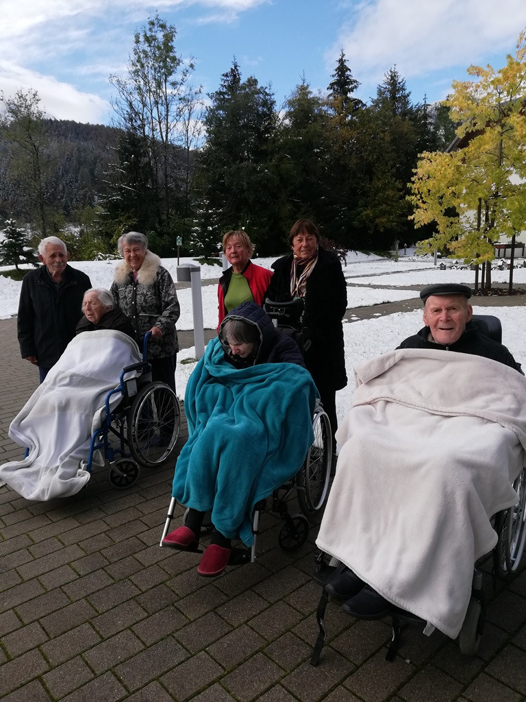 Prvi sneg in spomin na razigrano otroštvo