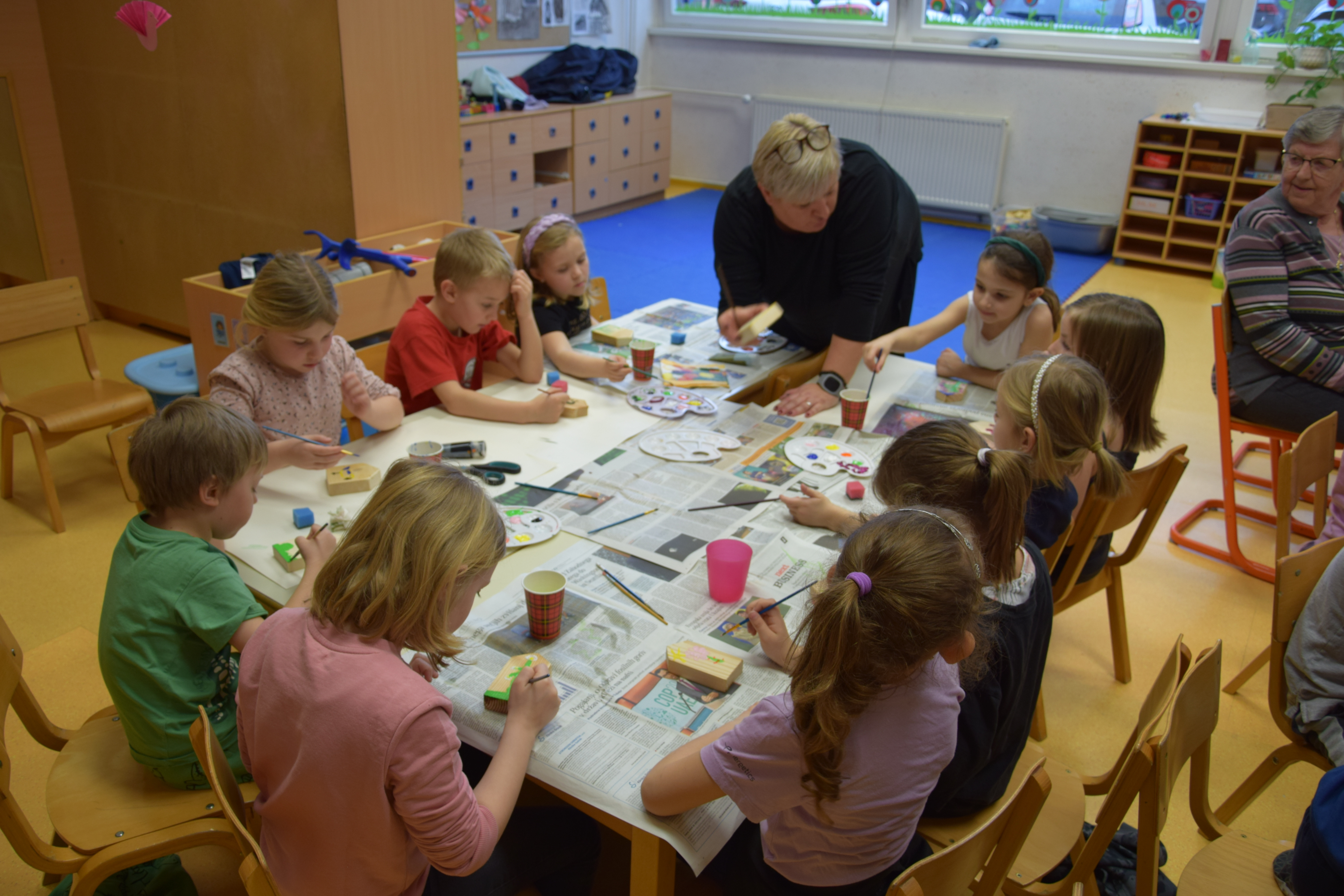 Ptički se ženijo v OŠ Mojstrana