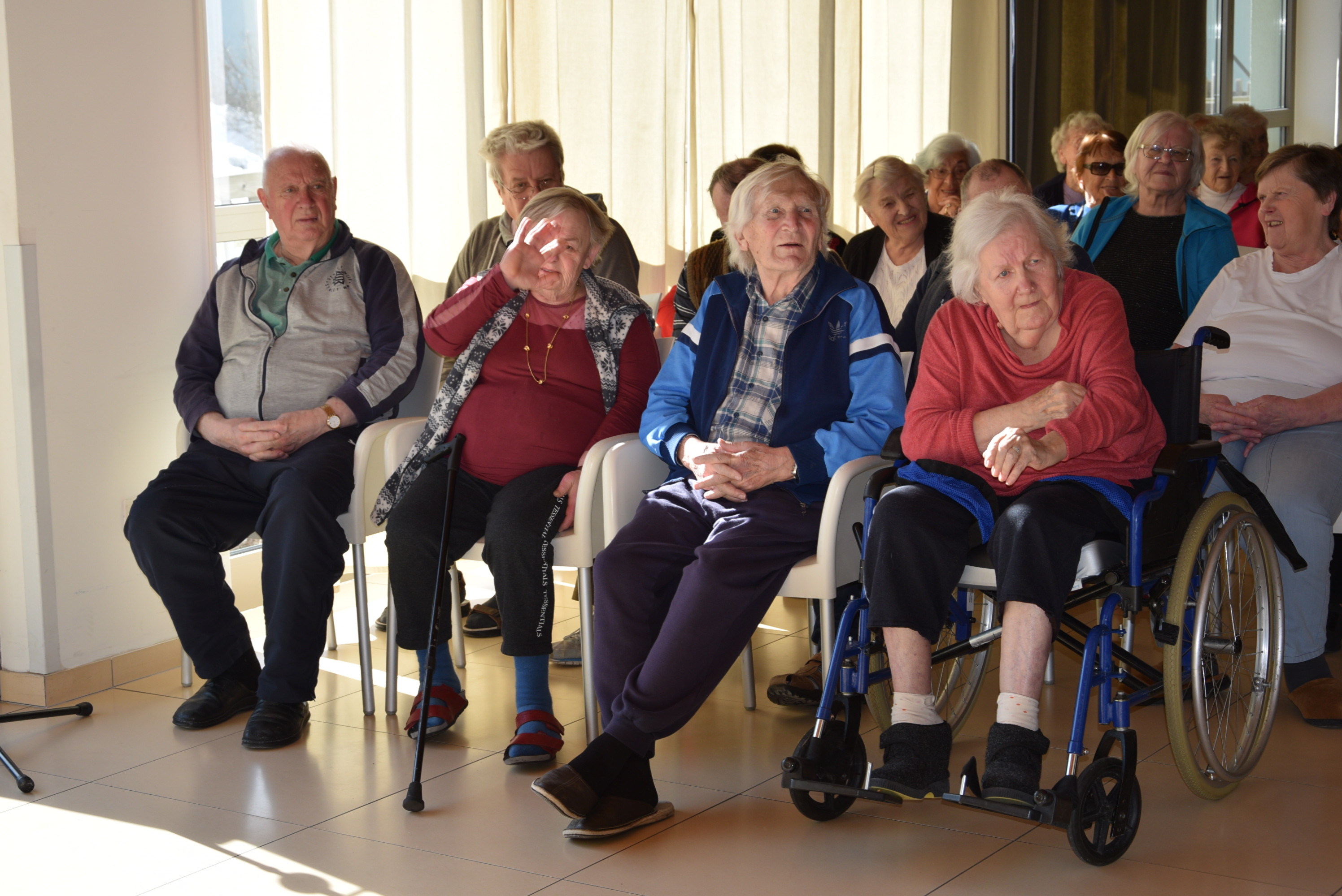 Pust: Izbor za pesem Viharnika v avli