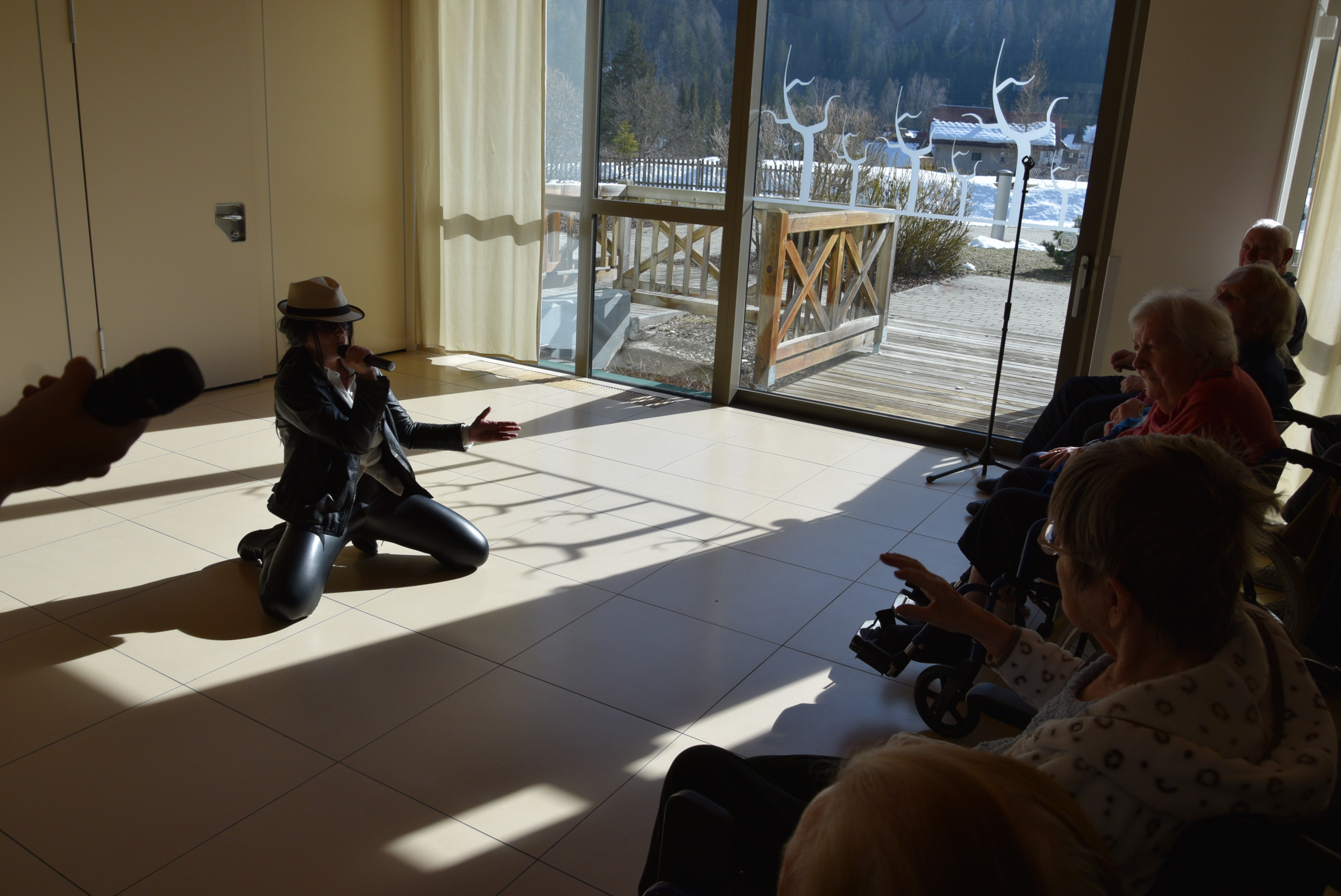 Pust: Izbor za pesem Viharnika v avli