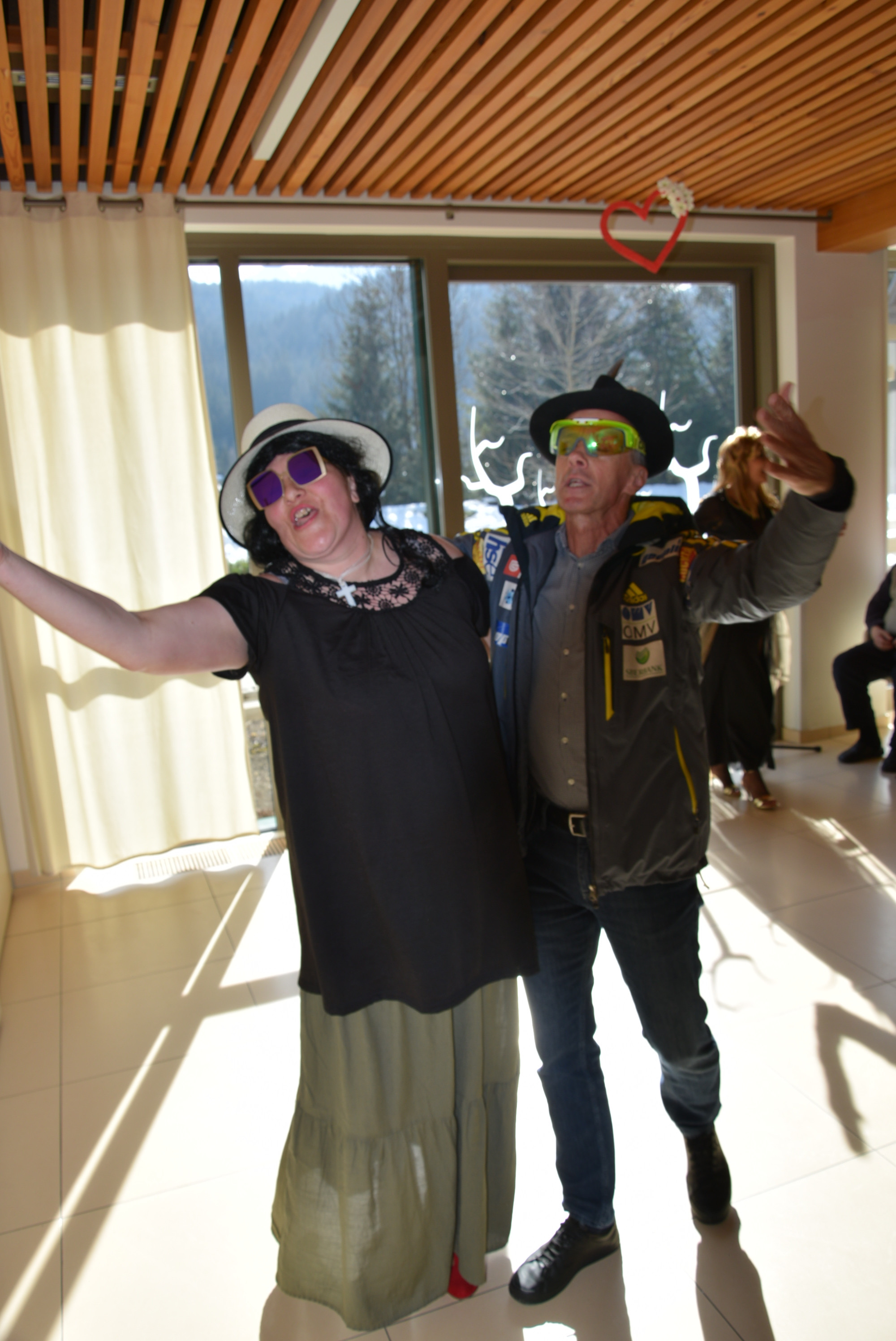 Pust: Izbor za pesem Viharnika v avli