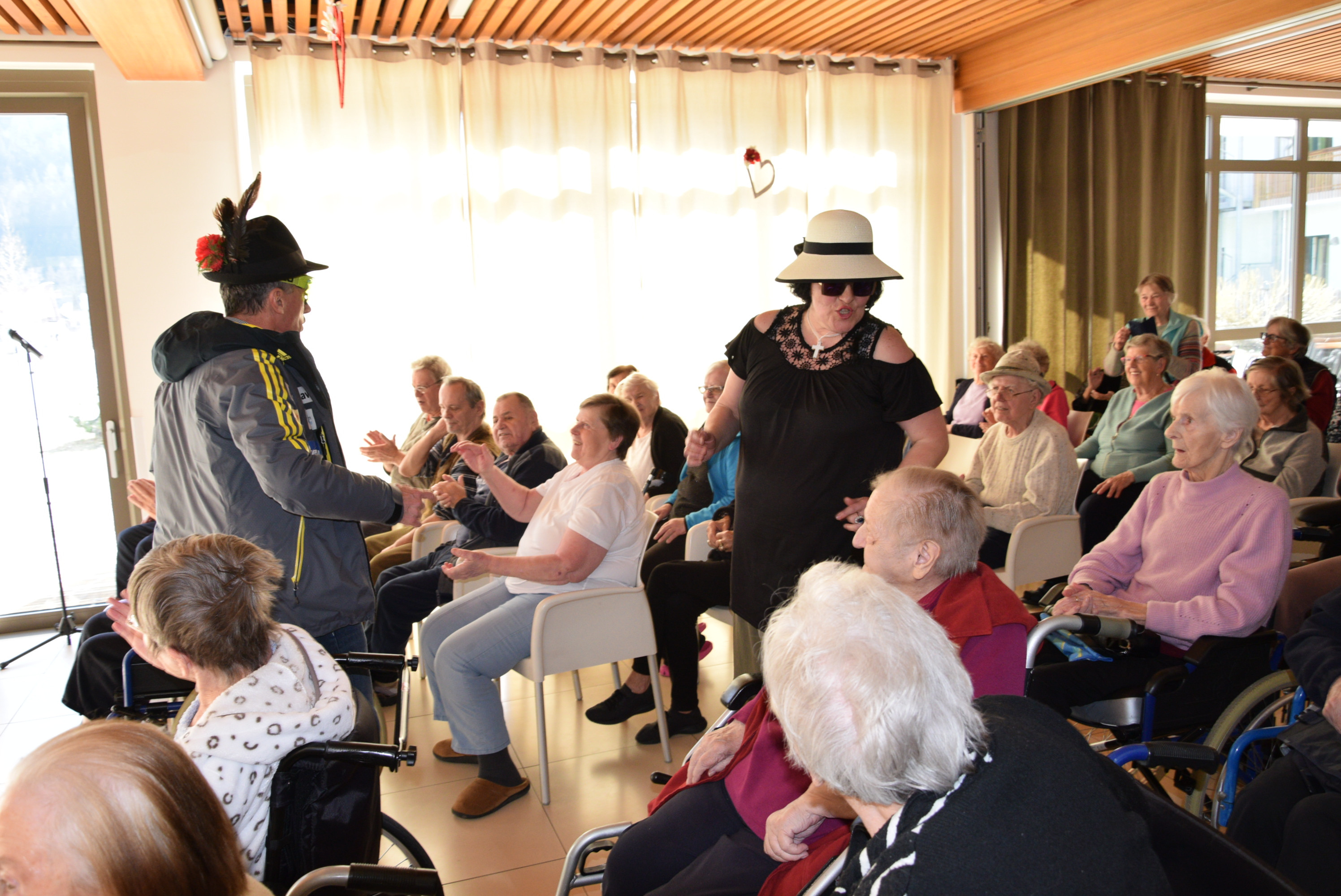 Pust: Izbor za pesem Viharnika v avli