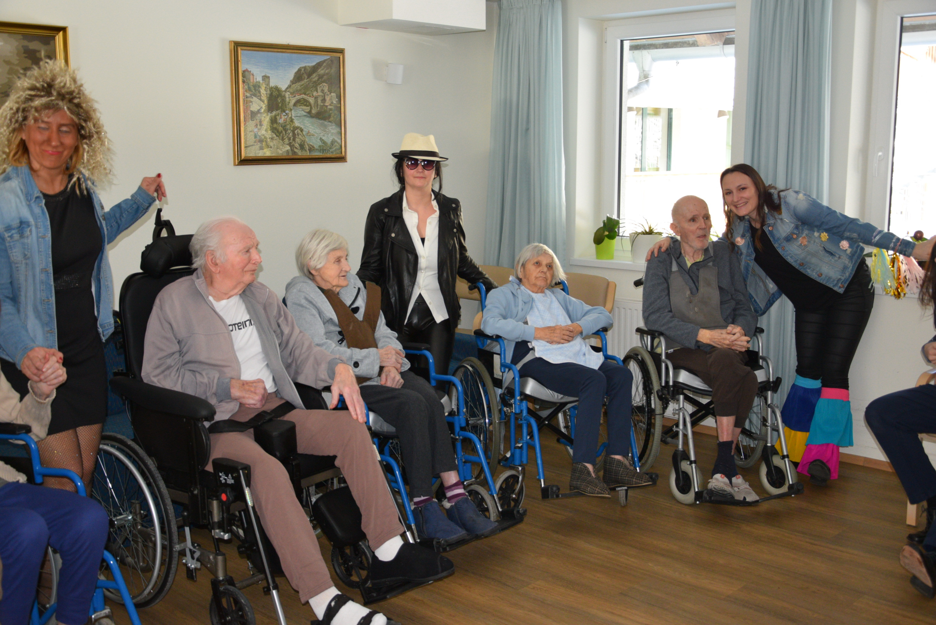 Pust: Izbor za pesem Viharnika v avli