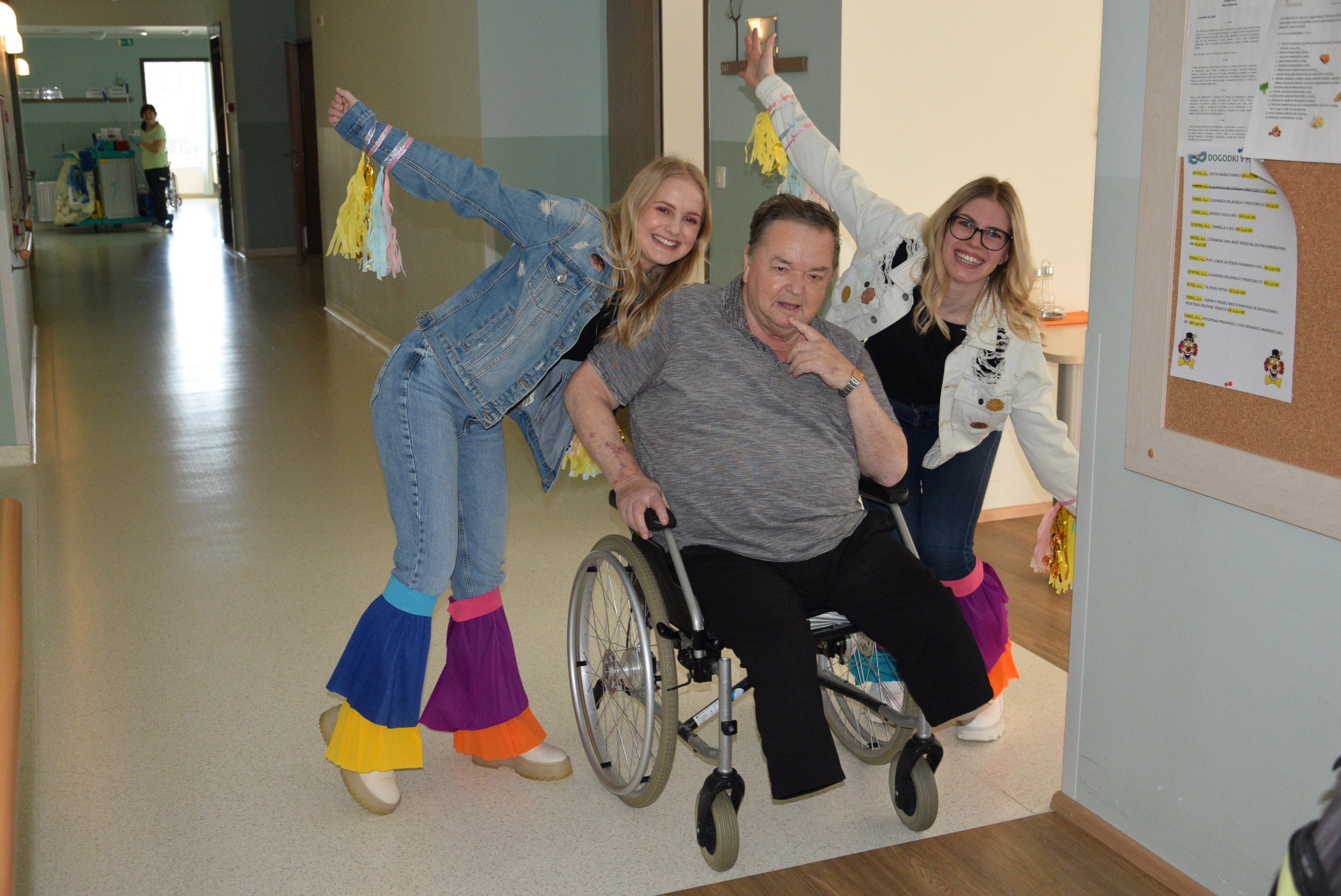 Pust: Izbor za pesem Viharnika v avli