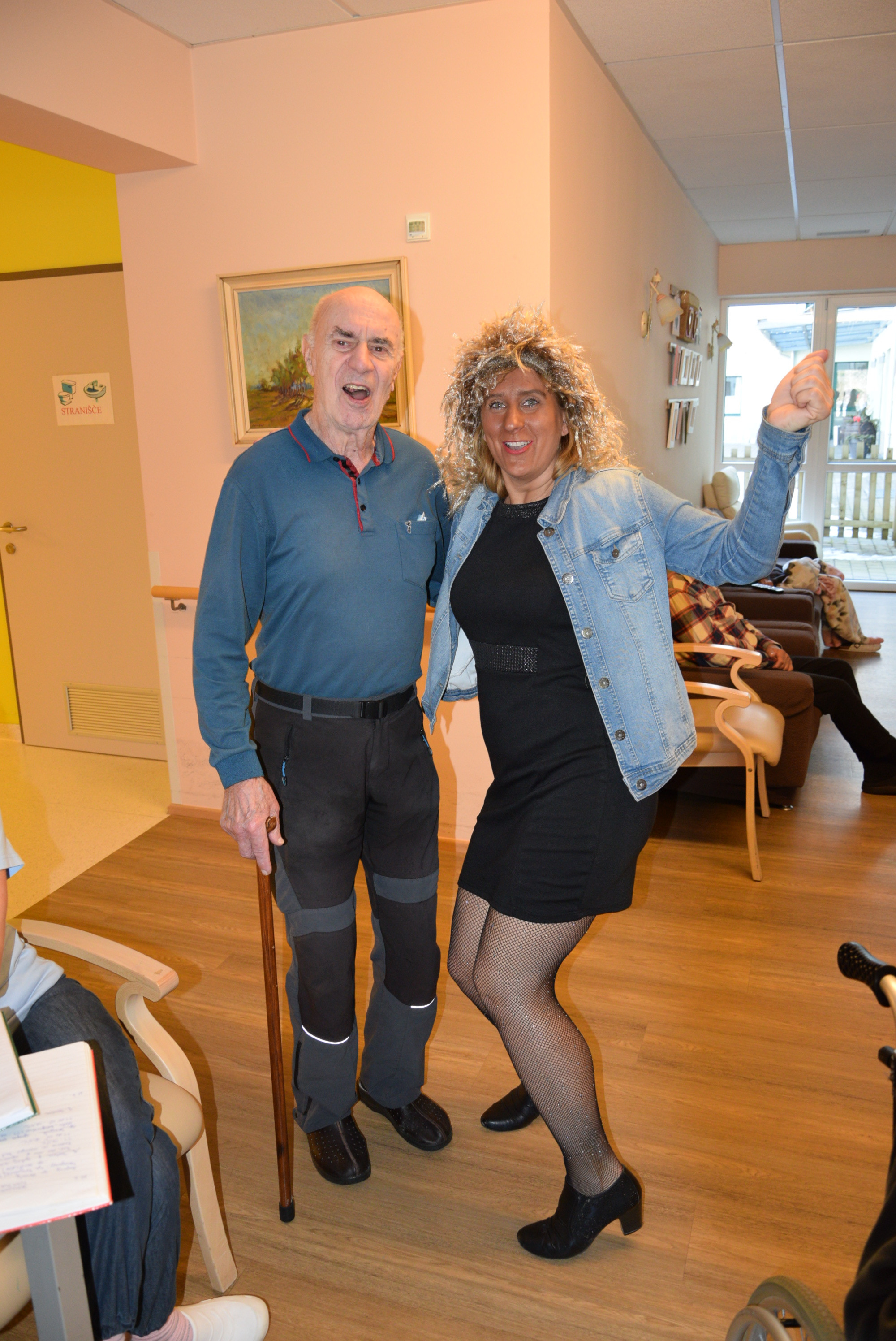 Pust: Izbor za pesem Viharnika v avli