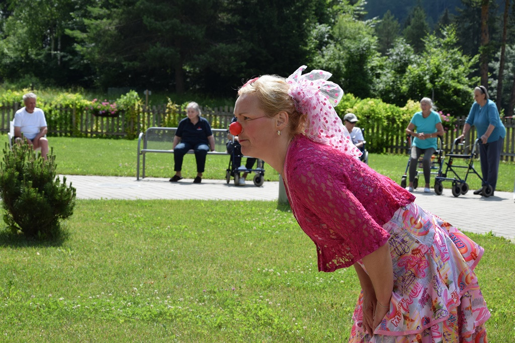 Rdeči noski v Viharniku