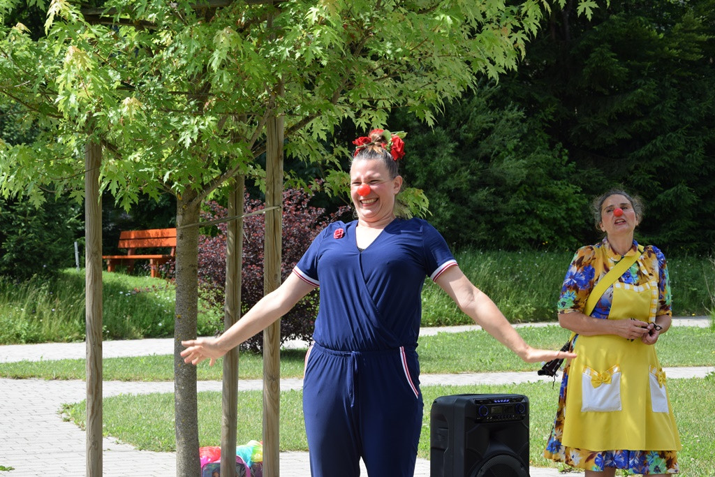 Rdeči noski v Viharniku