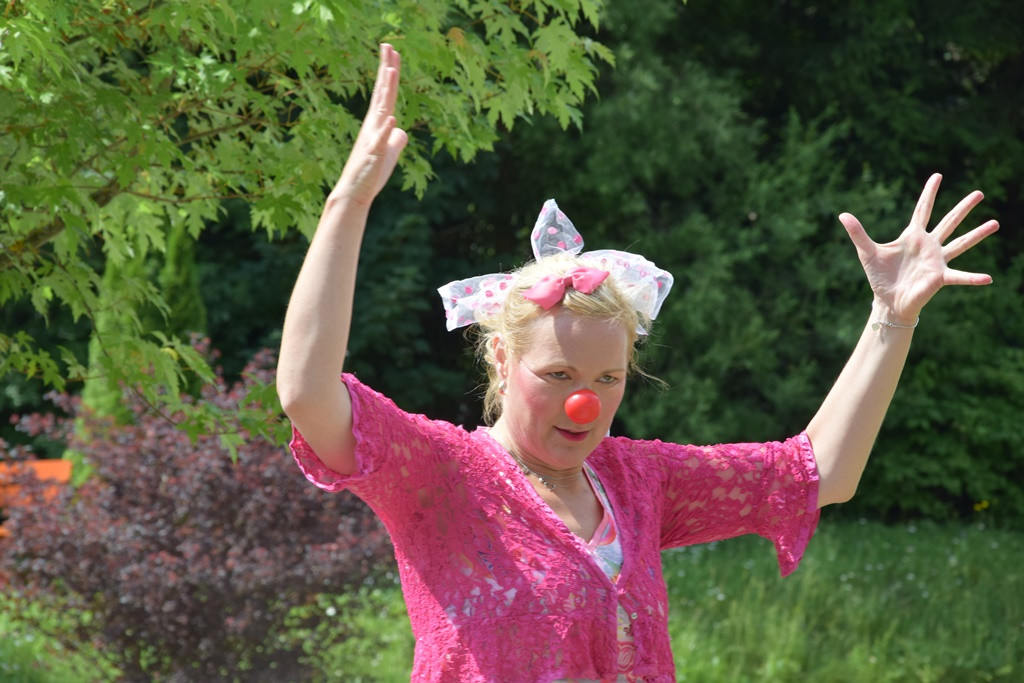 Rdeči noski v Viharniku