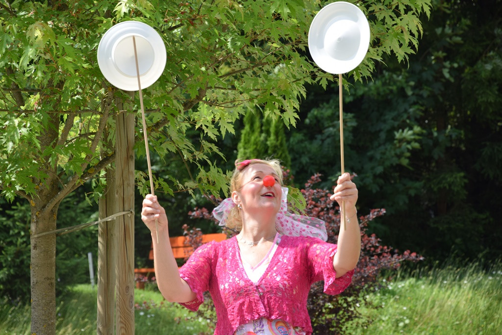 Rdeči noski v Viharniku