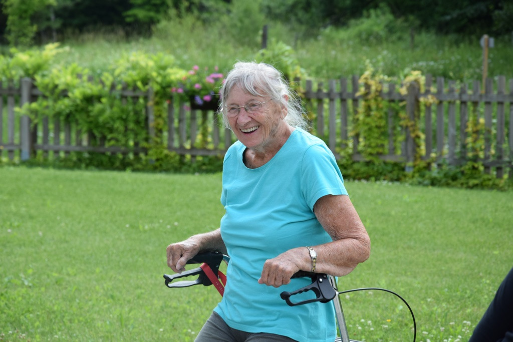 Rdeči noski v Viharniku