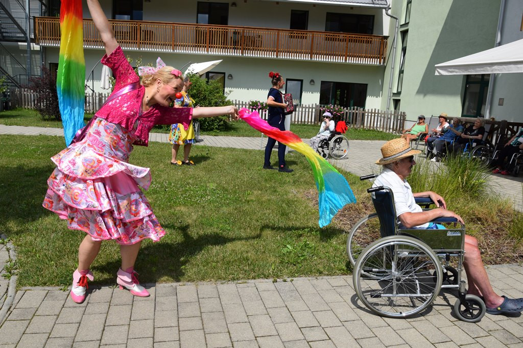 Rdeči noski v Viharniku