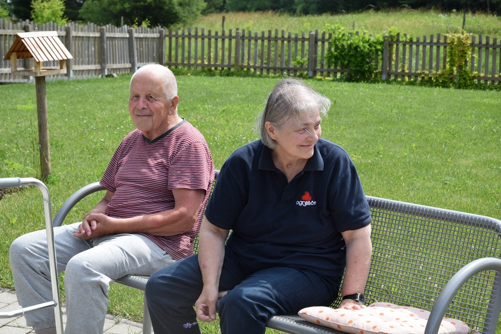 Rdeči noski v Viharniku