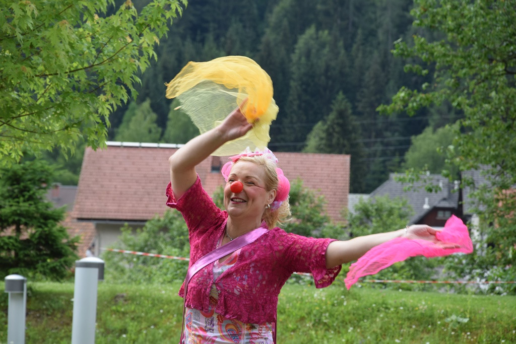 Rdeči noski v Viharniku