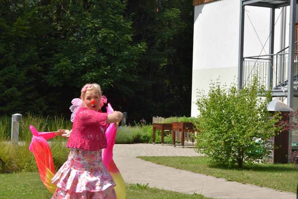 Rdeči noski v Viharniku