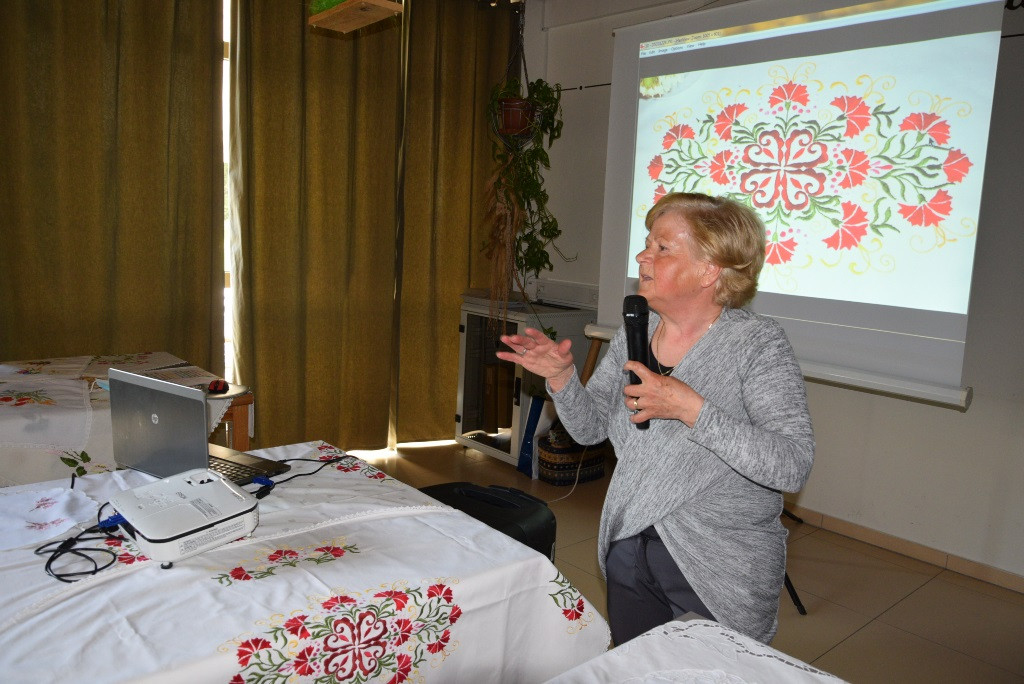 Ročna dela gospe Helene Kramar