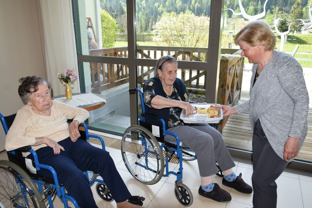 Ročna dela gospe Helene Kramar