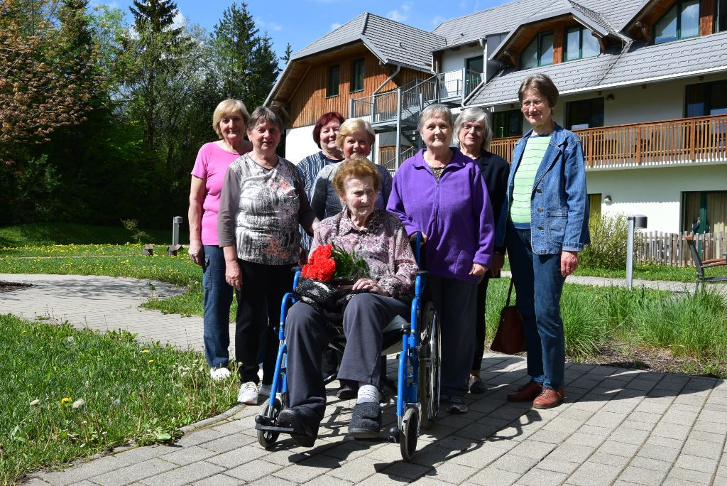 Ročna dela gospe Helene Kramar