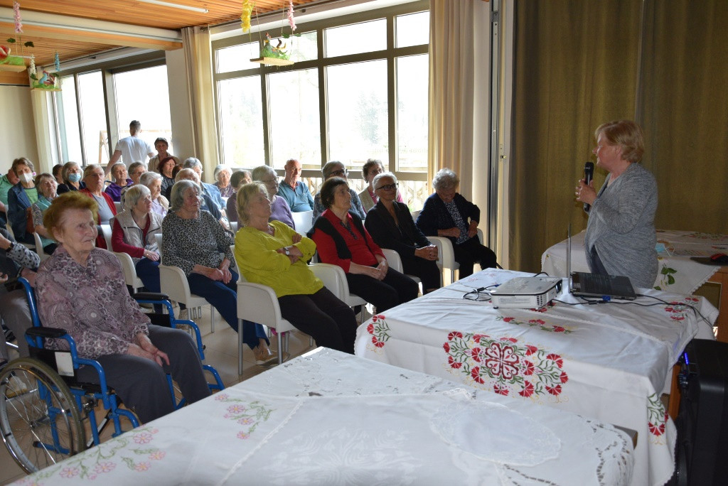 Ročna dela gospe Helene Kramar