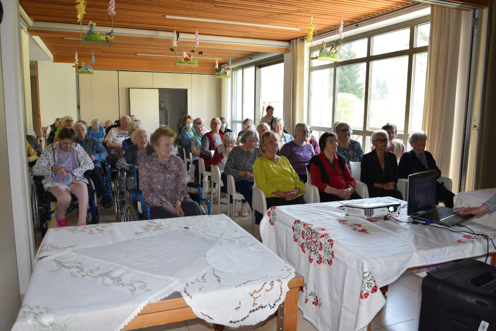 Ročna dela gospe Helene Kramar