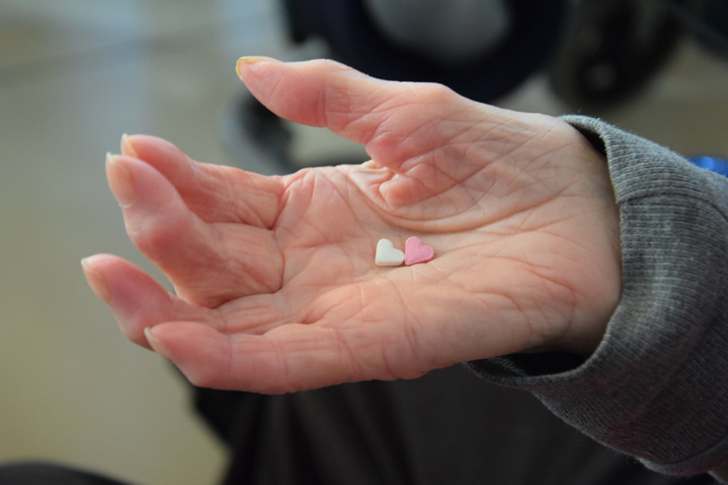 S srcem v dlani na valentinov ples