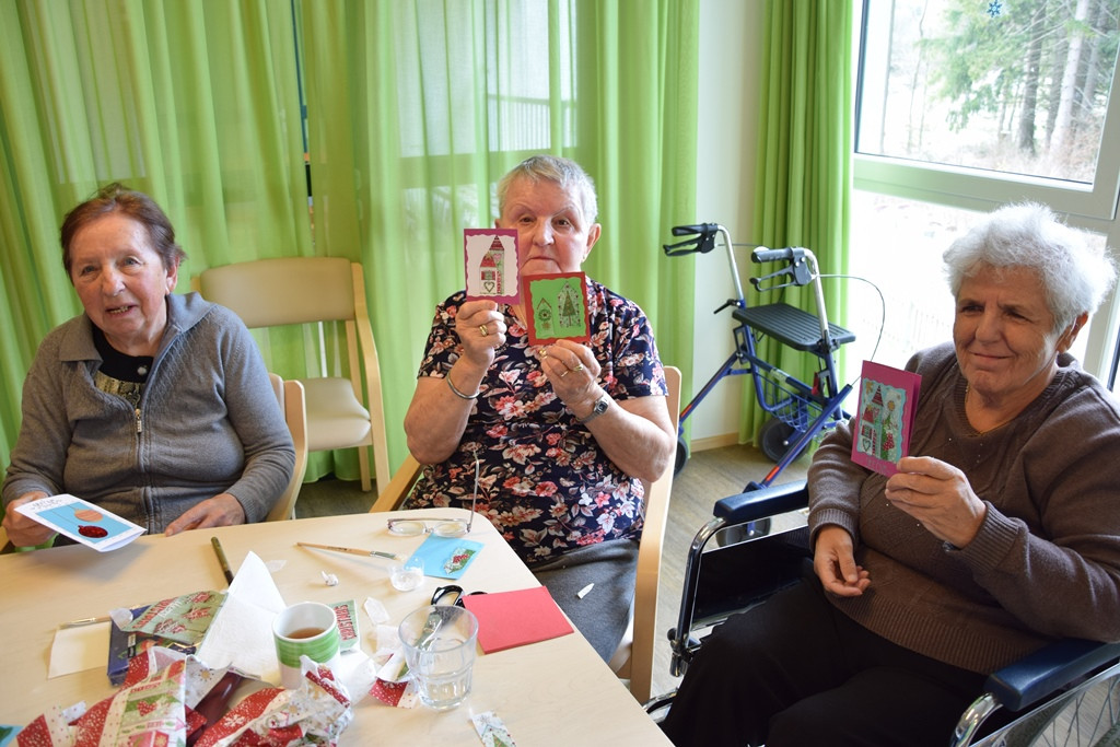 Skok v veseli december