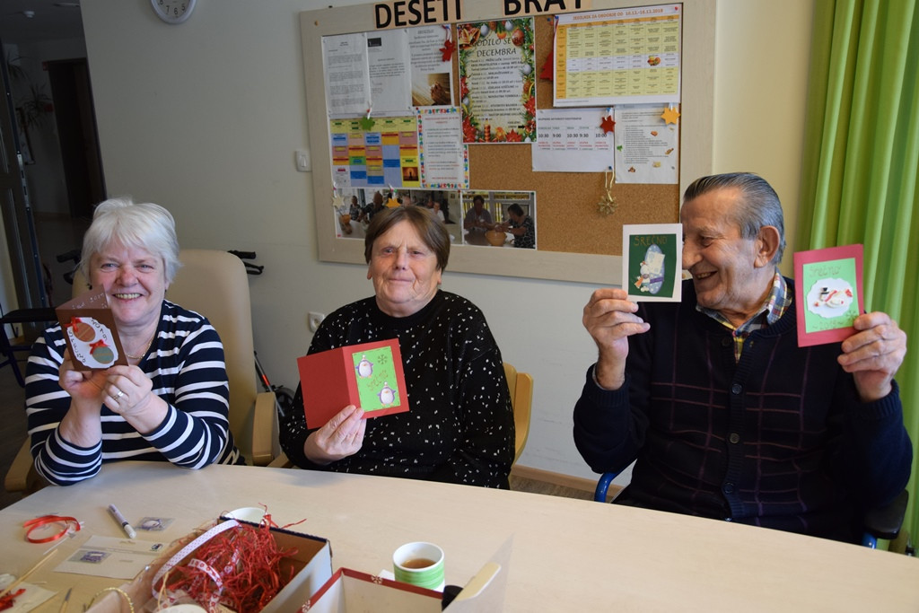 Skok v veseli december