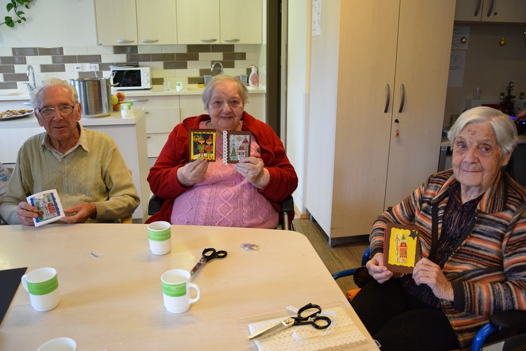 Skok v veseli december