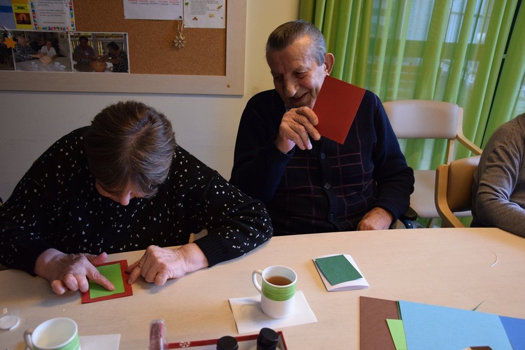 Skok v veseli december