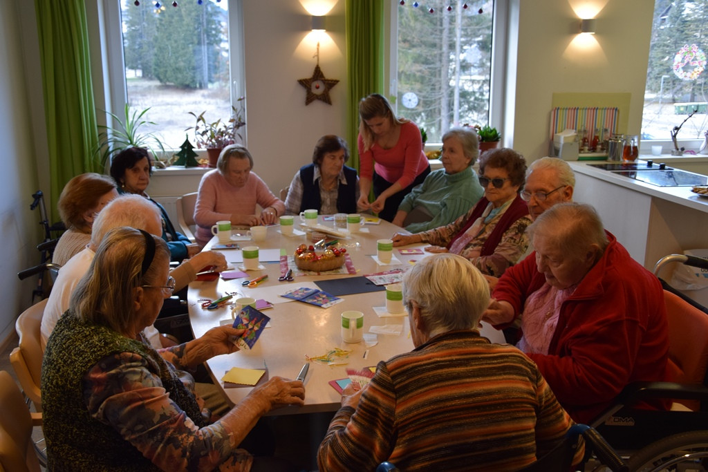 Skok v veseli december