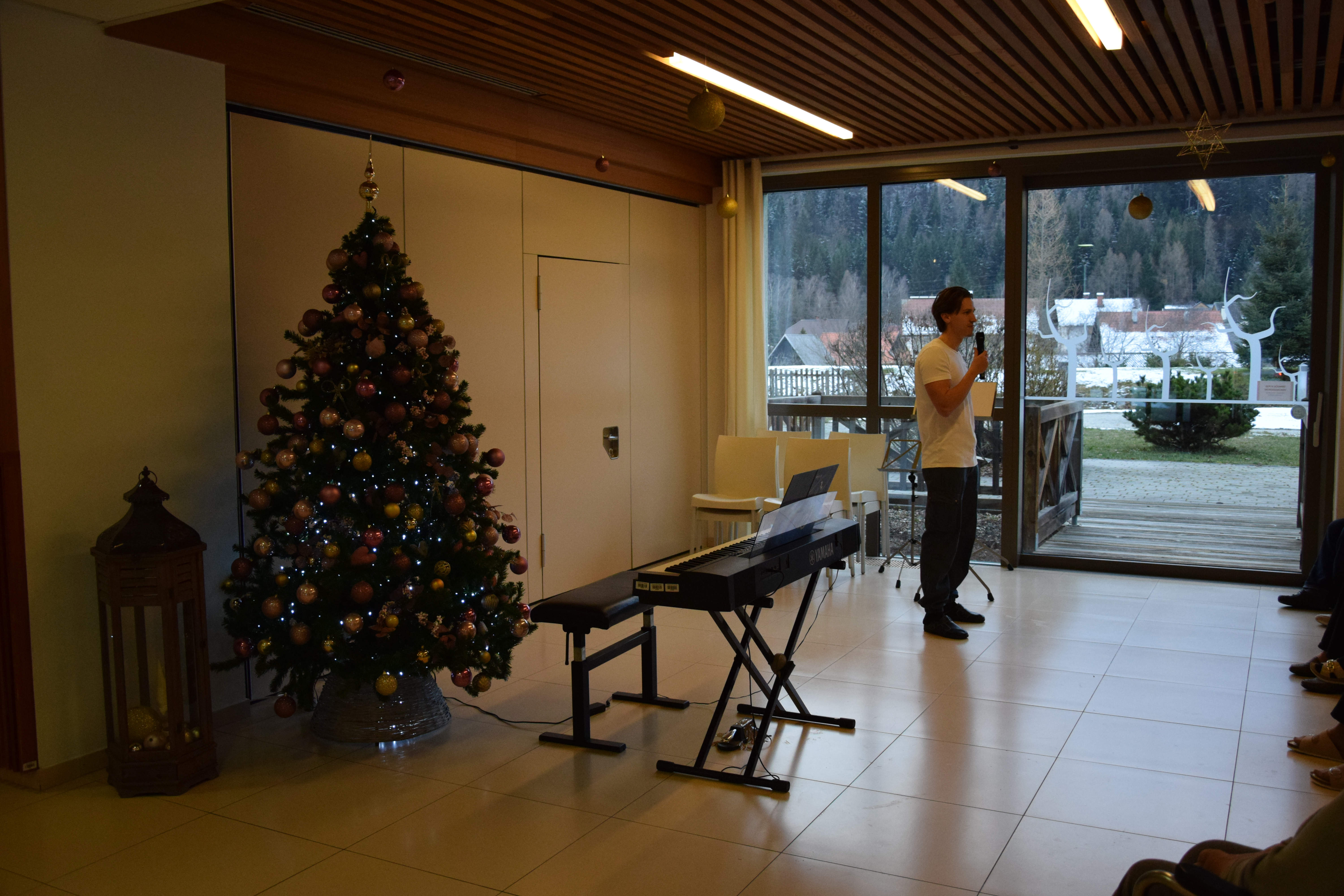 Slavnostna otvoritev Bazarja v avli